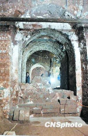 ���ܲ�Ĺ�ǡ��U�ӡ���ֵһ�ᡱ(�D)